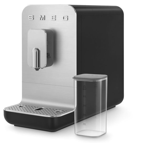 Кофемашина SMEG BCC13BLMEU шириной 18 см 2020343 фото