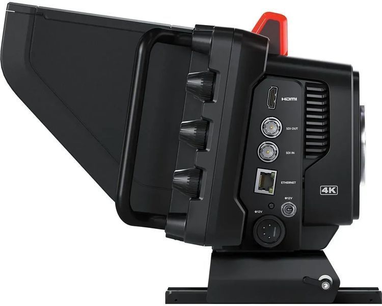 Видеокамера Blackmagic Design Studio Camera 4K Pro G2 604099 фото