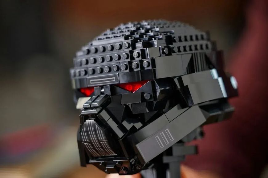 Блочный конструктор LEGO Star Wars Шлем темного штурмовика (75343) 613389 фото