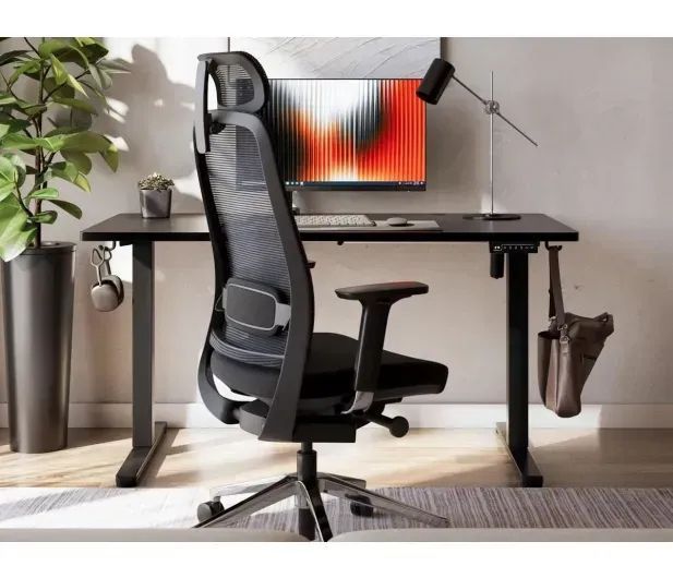 Комп'ютерний стіл Mark Adler Leader 7.3 Black 615275 фото