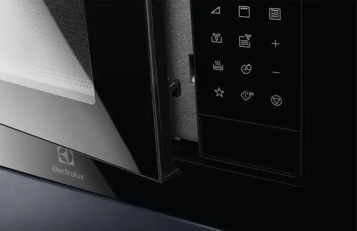 Мікрохвильовка з грилем Electrolux LMS4253TMK 020358 фото