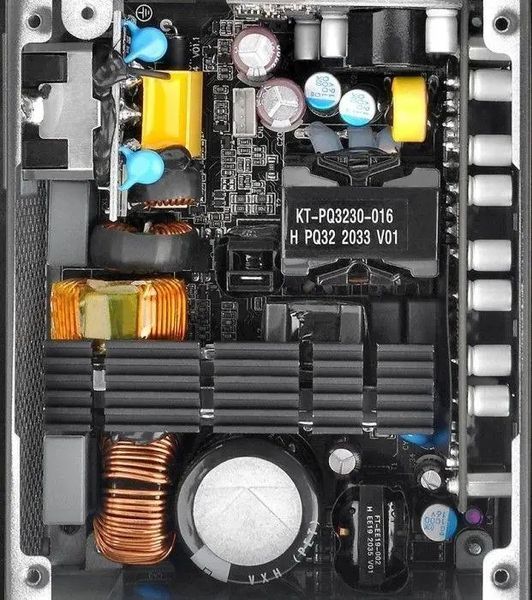 Блок питания Thermaltake ToughPower SFX 650W Gold TT Premium Edition (PS-STP-0650FNFAGE-1) 008805 фото