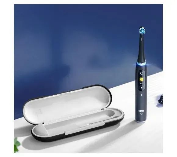 Електрична зубна щітка Oral-B iO Series 9N Black Onyx 362169 фото