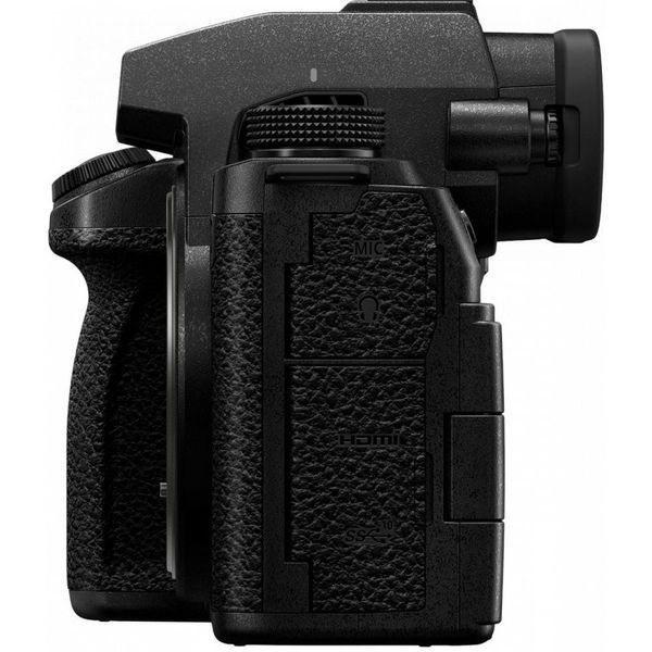 бездзеркальний фотоапарат Panasonic Lumix S DC-S5 IIX Body (DC-S5M2XEE) 004282 фото
