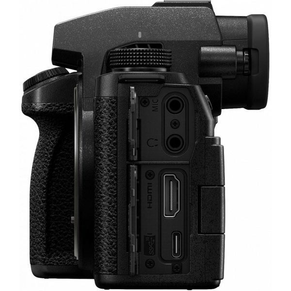 бездзеркальний фотоапарат Panasonic Lumix S DC-S5 IIX Body (DC-S5M2XEE) 004282 фото