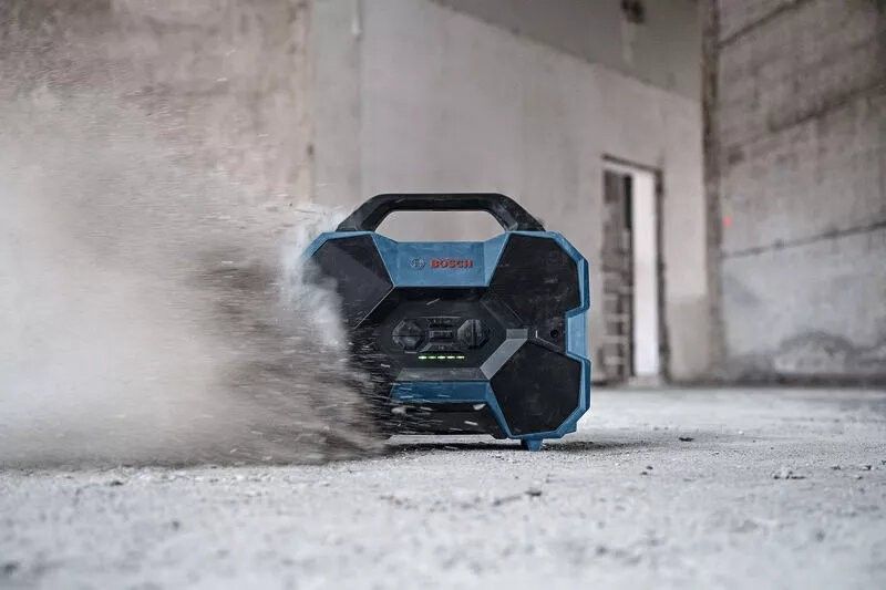 Мобильная колонка BOSCH GPB 18V-6 C Сине-черный 1108071 фото