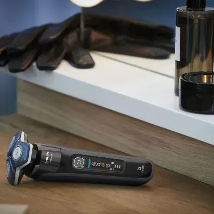 Электробритва мужская Philips Series 7000 SkinIQ S7886/58 491423ua фото