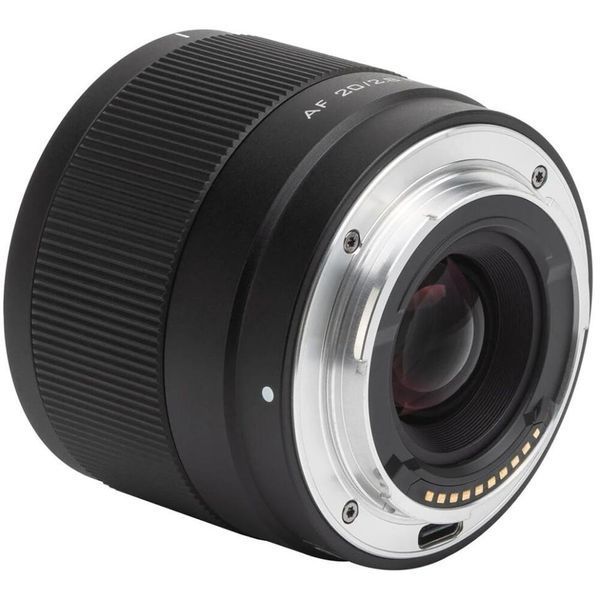 Широкоугольный объектив Viltrox AF 20mm f/2,8 043662 фото