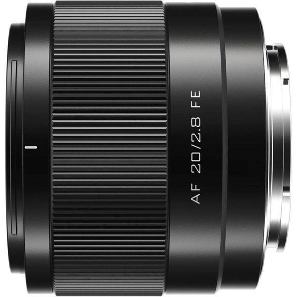 Широкоугольный объектив Viltrox AF 20mm f/2,8 043662 фото