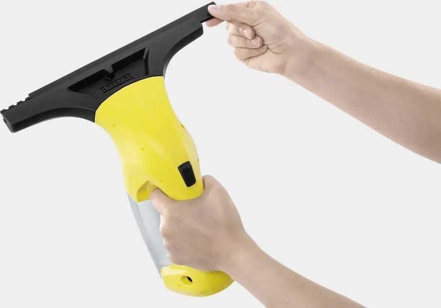 віконний пилосос Karcher WV 1 Plus (1.633-203.0) 313600 фото