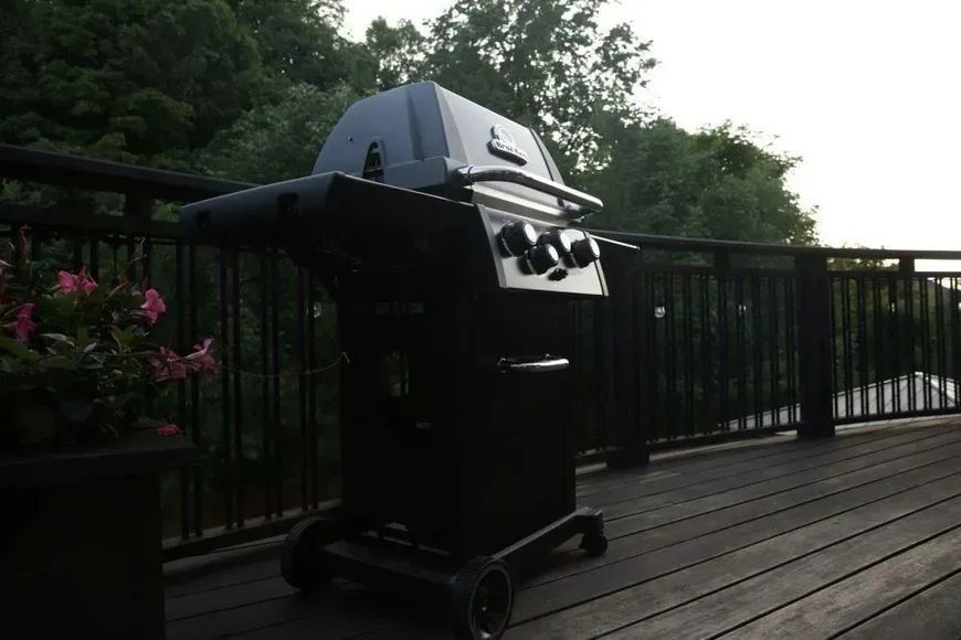 Гриль газовий мобільний Broil King Royal 340 Shadow 604552 фото