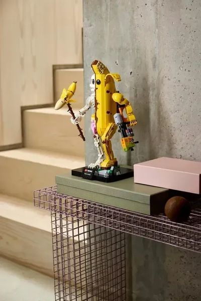 Блоковий конструктор LEGO Fortnite Peely Bone (77072) 613305 фото