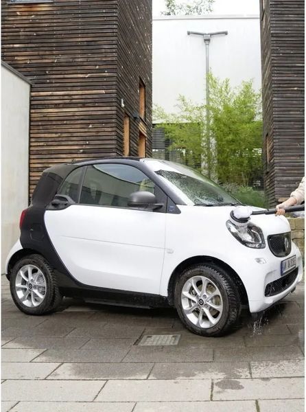 Минимойка высокого давления Karcher K 4 Classic Car (1.679-422.0) 607439 фото