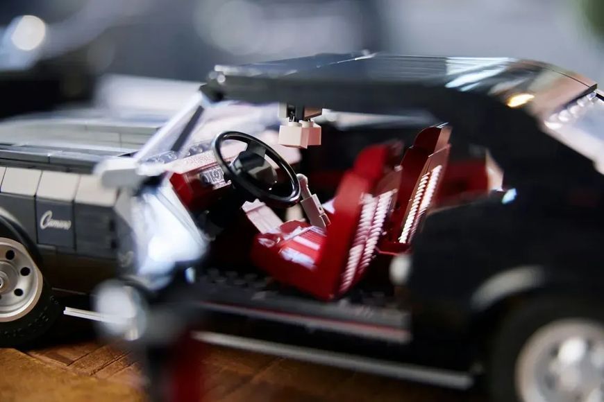 Авто-конструктор LEGO Icons Шевроле Камаро Z28 (10304) 613498 фото