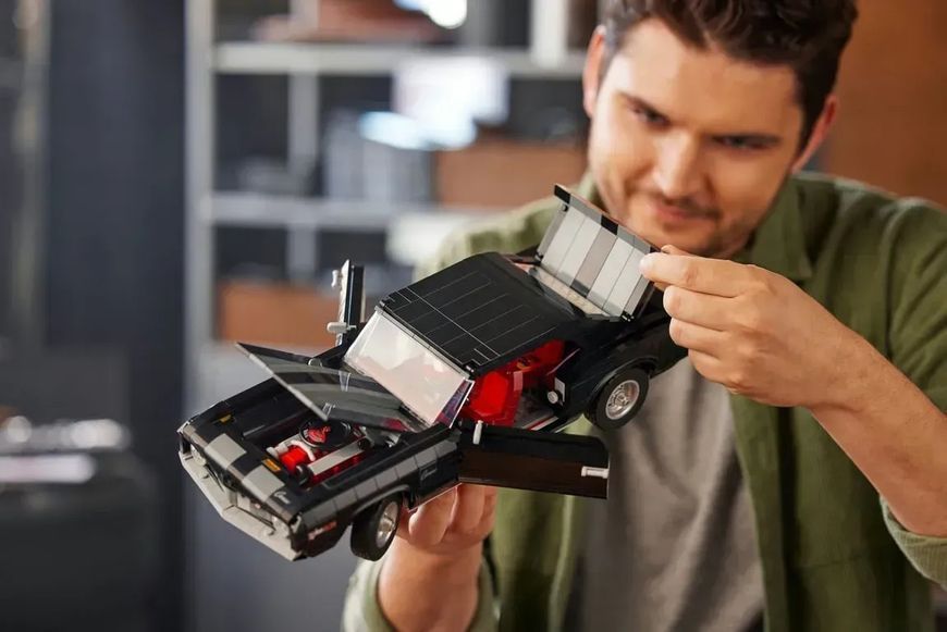 Авто-конструктор LEGO Icons Шевроле Камаро Z28 (10304) 613498 фото