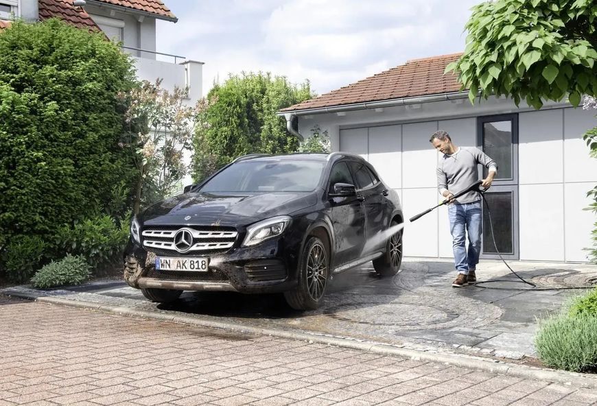 Минимойка высокого давления Karcher K 4 Classic Car (1.679-422.0) 607439 фото