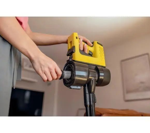 Вертикальный + ручной пылесос (2в1) Karcher VC 4 Cordless Premium myHome (1.198-640.0) 007795 фото