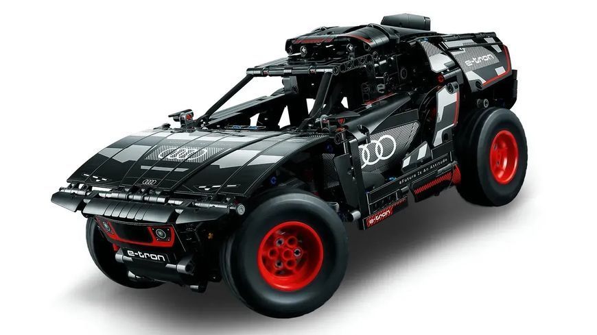 Авто-конструктор LEGO Technic Audi RS Q e-tron (42160) 613424 фото