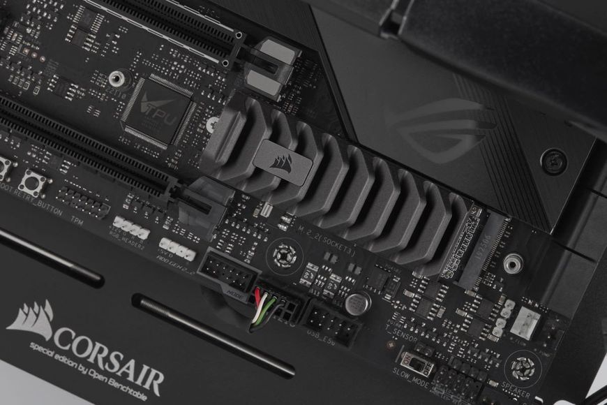 SSD накопичувач Corsair MP600 PRO XT 2 TB (CSSD-F2000GBMP600PXT) 001864 фото
