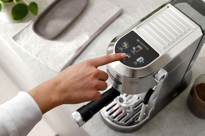 Эспрессо-машина DELONGHI Dedica Duo EC890.M (Cold Brew) 2061550 фото