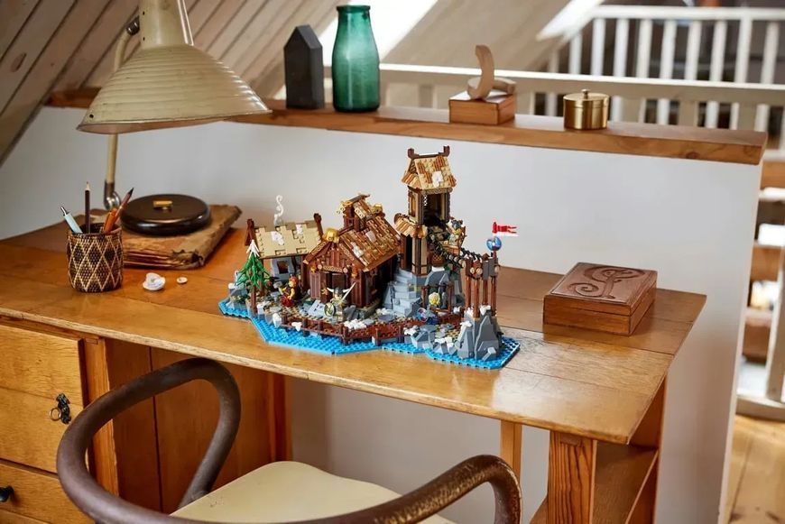 Блочный конструктор LEGO Ideas Деревня викингов (21343) 613441 фото
