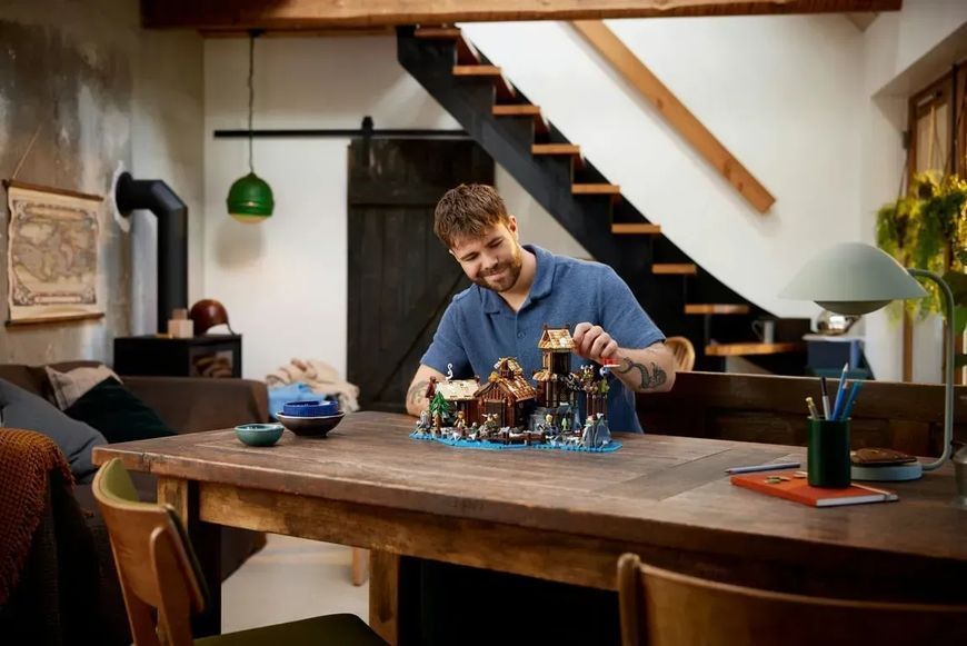 Блочный конструктор LEGO Ideas Деревня викингов (21343) 613441 фото