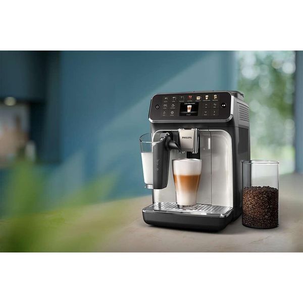 Кофемашина автоматическая Philips Series 4400 LatteGo EP4443/70 016534 фото