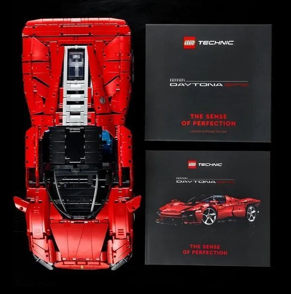Авто-конструктор LEGO Technic Ferrari Daytona SP3 (42143) 613519 фото
