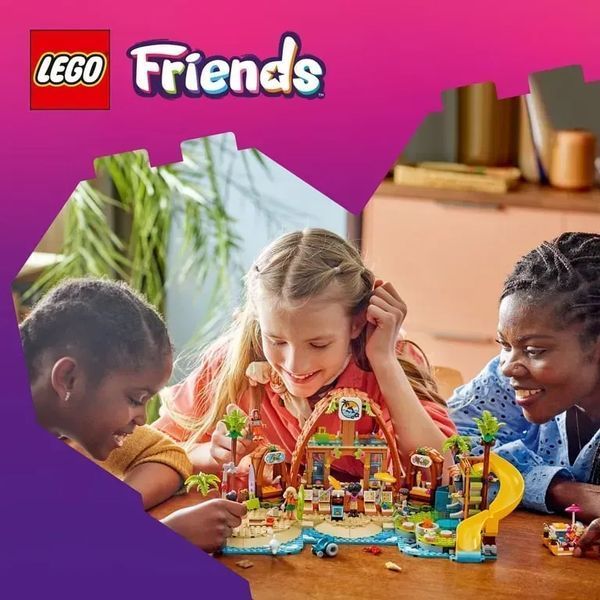 Блоковий конструктор LEGO Friends Пляжний курорт для сімейного відпочинку (42673) 613382 фото