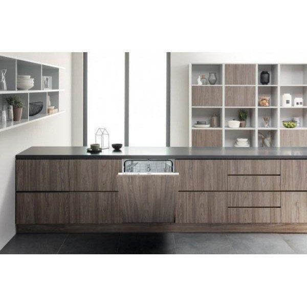 Посудомийна машина Hotpoint-Ariston HIS 3010 031104 фото