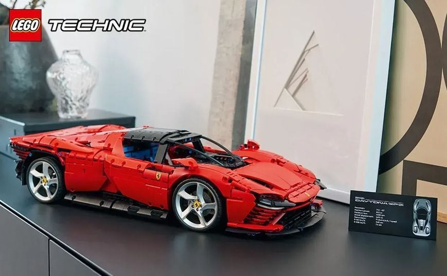 Авто-конструктор LEGO Technic Ferrari Daytona SP3 (42143) 613519 фото