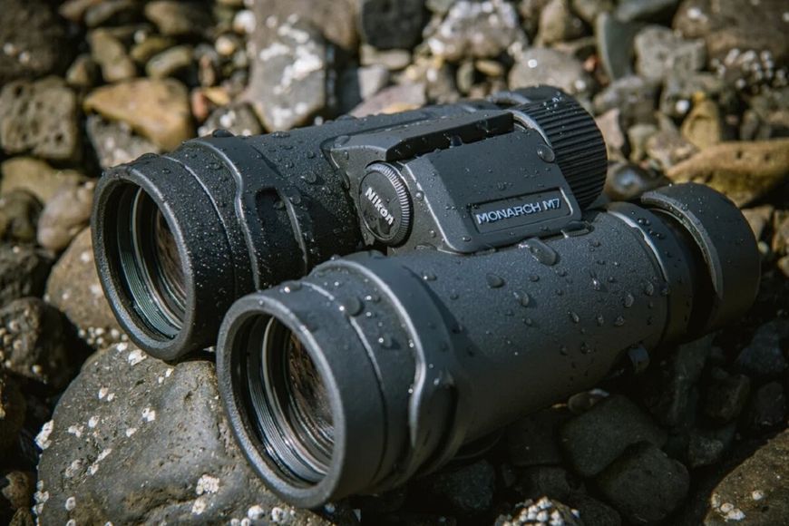 Бінокль NIKON Monarch M7 10x42 Чорний (BAA903SA) 546809 фото