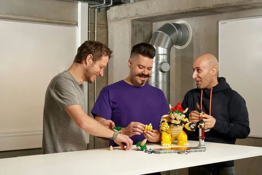 Блоковий конструктор LEGO Super Mario Могутній Боузер (71411) 613490 фото