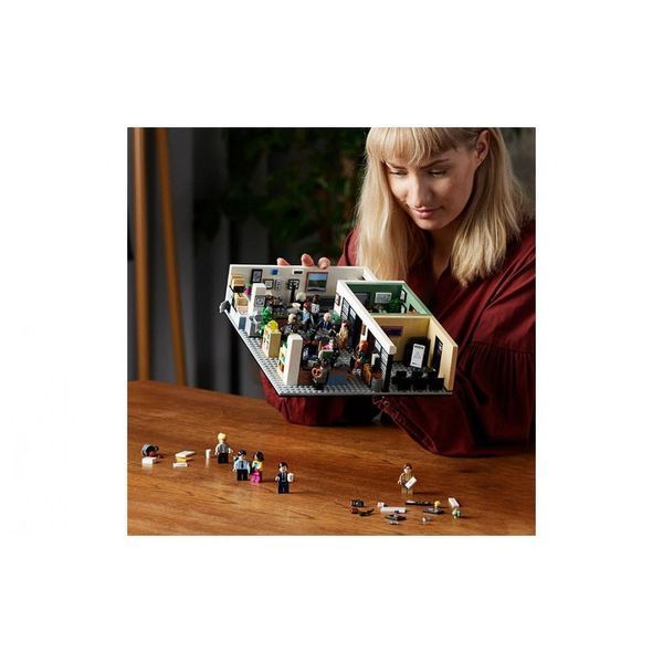 Блоковий конструктор LEGO Офіс (21336) 009531 фото