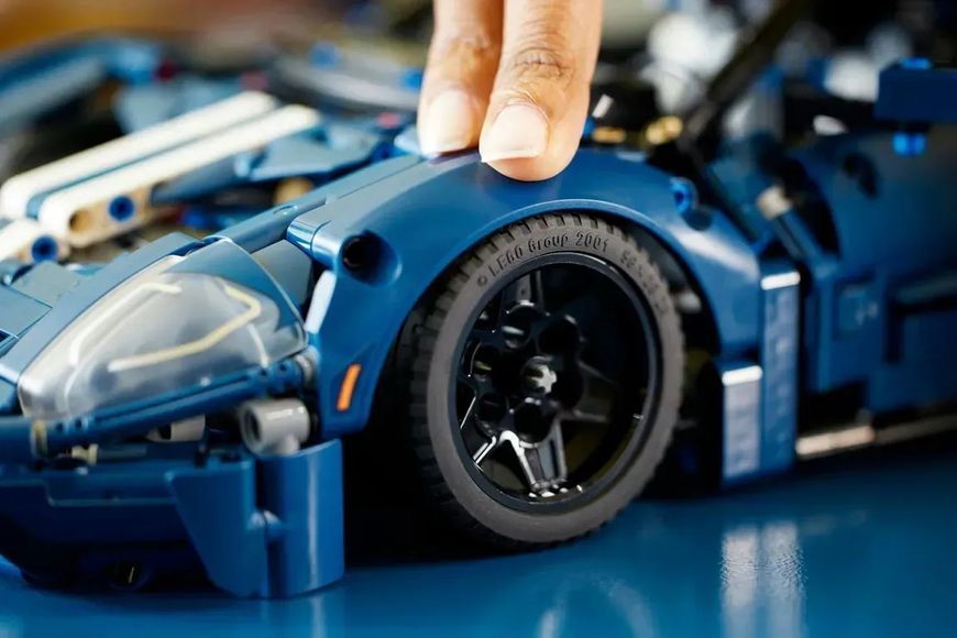 Авто-конструктор LEGO Technic Ford GT 2022 (42154) 613370 фото