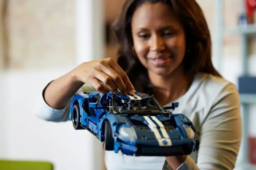 Авто-конструктор LEGO Technic Ford GT 2022 (42154) 613370 фото