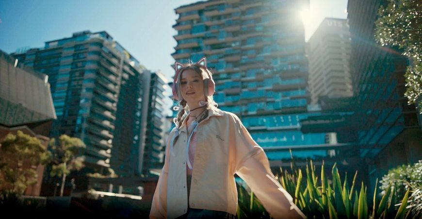 Навушники RAZER Kraken Kitty V2 BT Бездротові, Накладні, Об'ємний звук Рожево-сірий 581704 фото
