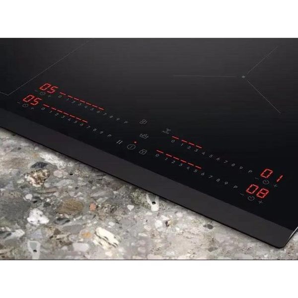 Варильна поверхня електрична Electrolux CIS62450 007119 фото