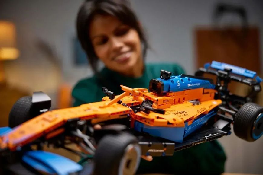 Авто-конструктор LEGO Technic McLaren Formula 1 (42141) 613442 фото