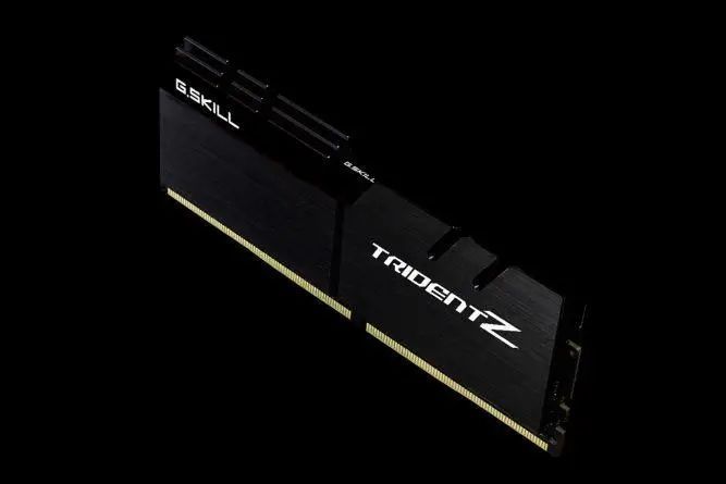 Память для настольных компьютеров G.Skill 16 GB (2x8GB) DDR4 4400 MHz Trident Z (F4-4400C19D-16GTZKK) 026451 фото