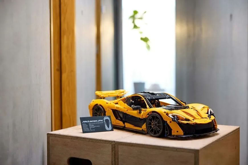 Авто-конструктор LEGO Technic McLaren P1 (42172) 613520 фото