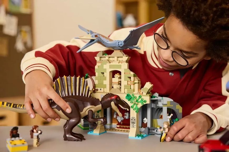 Блочный конструктор LEGO Jurassic World Воздушная миссия со спинозавром и кетцалькоатлем (76976) 613415 фото