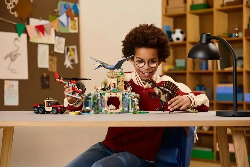 Блочный конструктор LEGO Jurassic World Воздушная миссия со спинозавром и кетцалькоатлем (76976) 613415 фото
