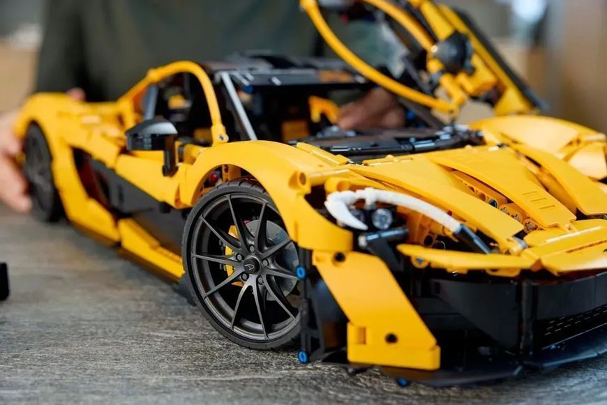 Авто-конструктор LEGO Technic McLaren P1 (42172) 613520 фото