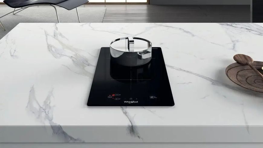 Варочная поверхность электрическая Whirlpool WS Q0530 NE 005054 фото