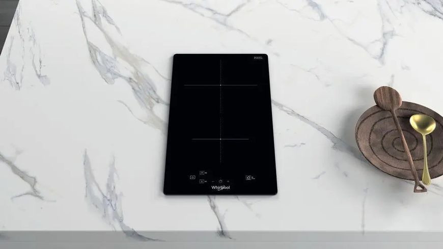 Варочная поверхность электрическая Whirlpool WS Q0530 NE 005054 фото