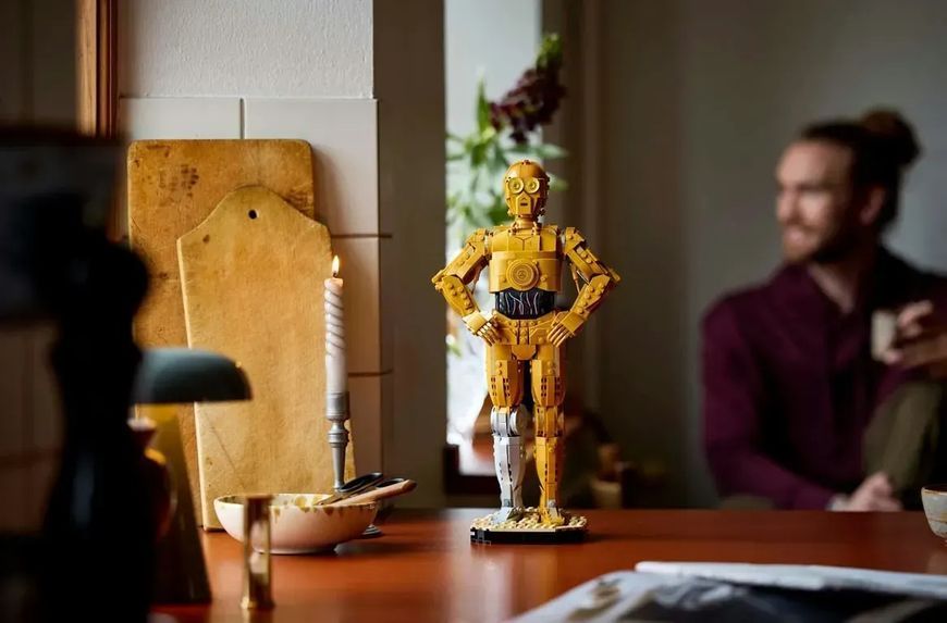 Блочный конструктор LEGO Star Wars C-3PO (75398) 613412 фото
