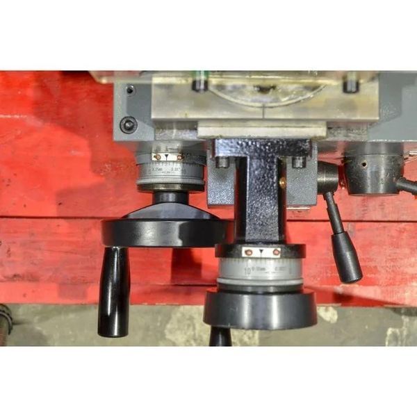 Токарный станок по металлу FDB Maschinen Turner 250x700G 043873 фото