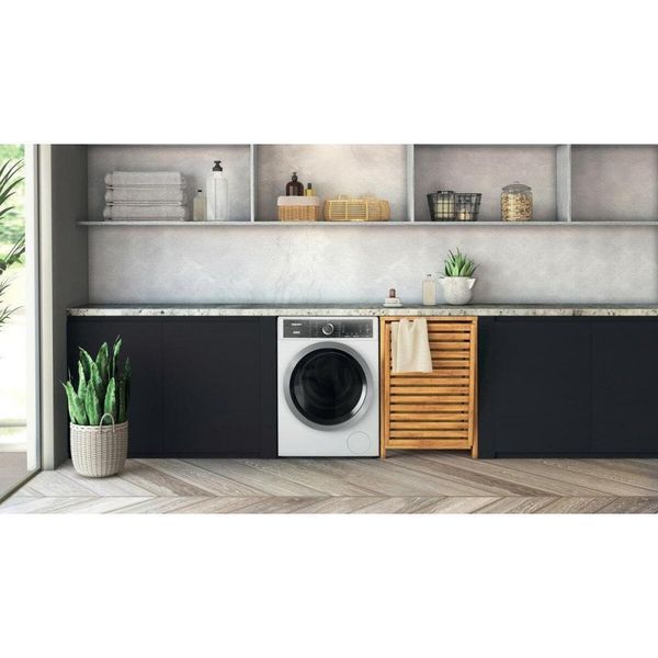 Стиральная машина автоматическая Hotpoint-Ariston H8 W946WB 031357 фото