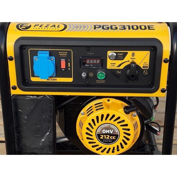 Бензиновый генератор PEZAL PGG 3100E 000210 фото